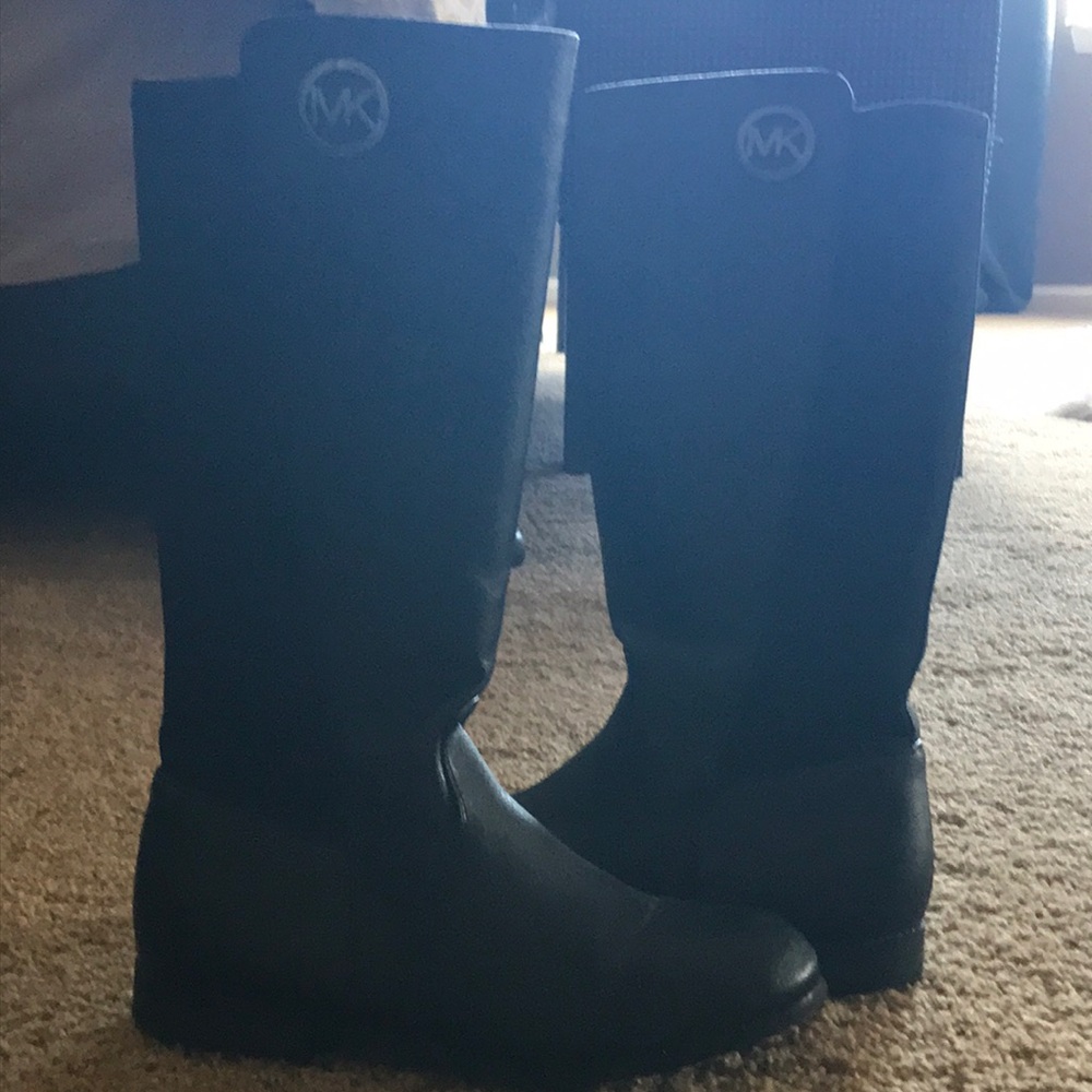 Cute Michael Kors children’s boots